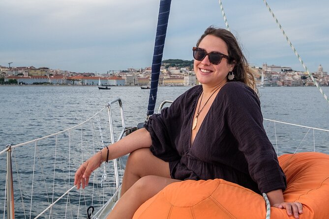 Lisbon: Sunset Tagus River Sailing Tour with Drinks - MAAT and the final light on the river