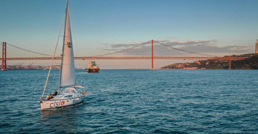 Lisbon: Tagus River Sailboat Tour - What the crew adds to the experience