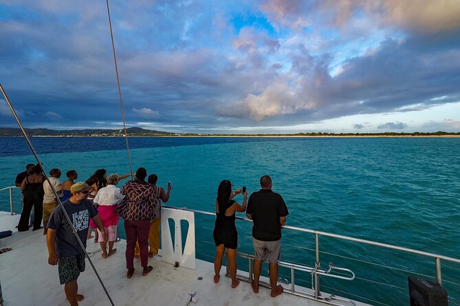 Live Music Sunset Sail - Crew service and the human side of the sail
