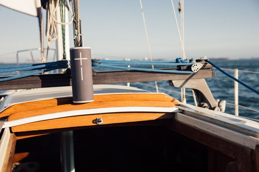 Long Beach: Private Sailboat Rental with Licensed Captain - Coastline views, ocean spray, and wildlife