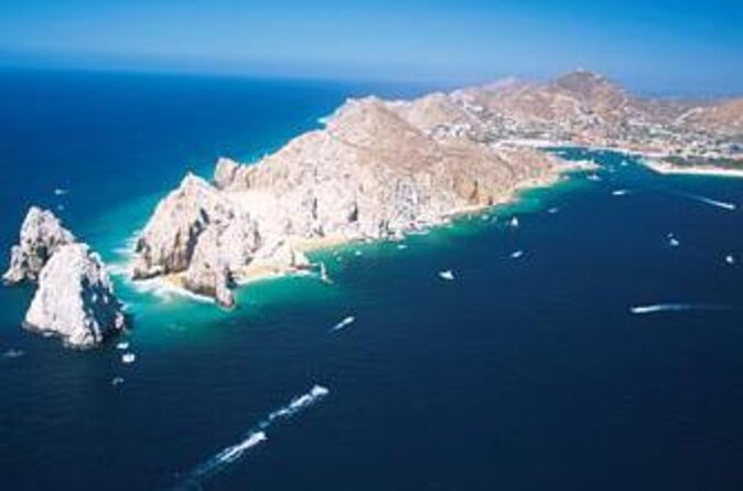 Los Cabos Luxury Sailing Sunset Tour - Five details that shape the experience