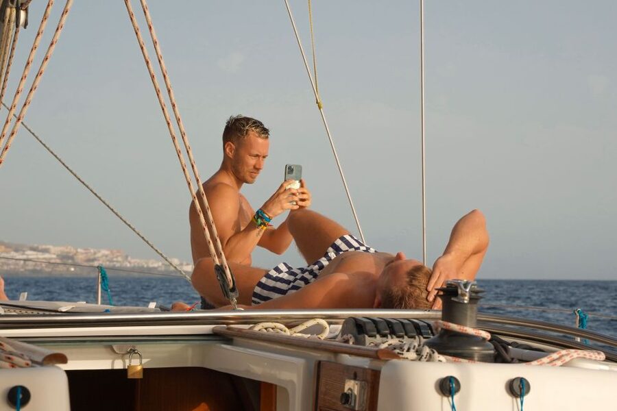 Los Gigantes: Sailing Excursion with Swimming, Drink & Tapas - Should you book the Los Gigantes sailing excursion?