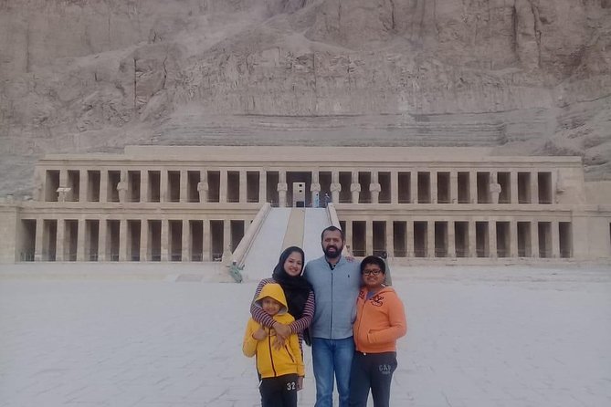 Luxor Tours: City Tour,Hot Air Balloon,Kings Valley,Sailing Felucca,Camel Ride - A felucca to Banana Island