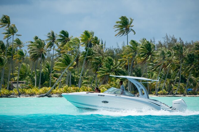 LUXURY Catamaran Bora Bora : The Sunset Escape - Drinks, snacks, and the onboard mood