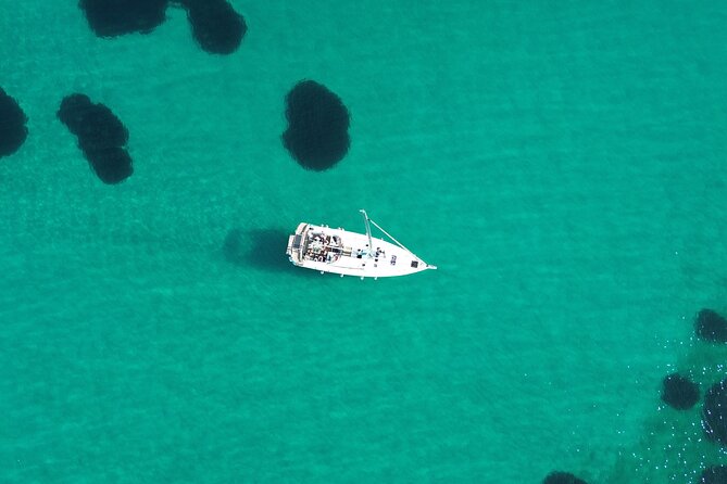 Luxury Catamaran Morning Private & Greek Gastronomy in Athens - Ydrousa: quiet water and an uninhabited island