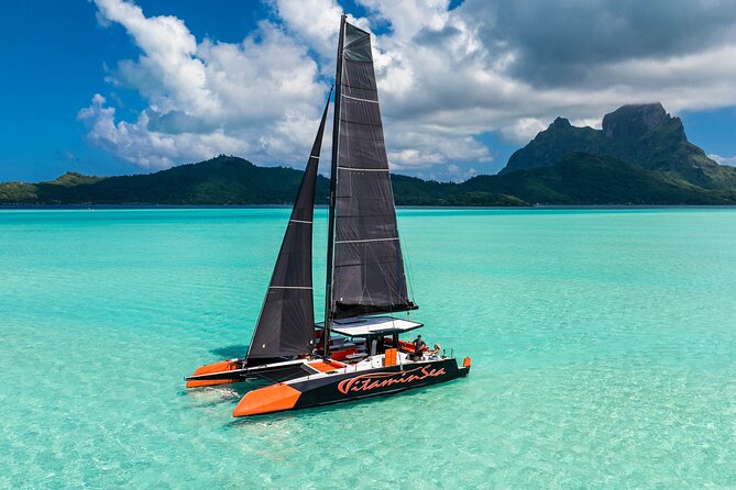 LUXURY PRIVATE Catamaran Bora Bora : Half-Day Trip - Sailing across the lagoon and coral reefs