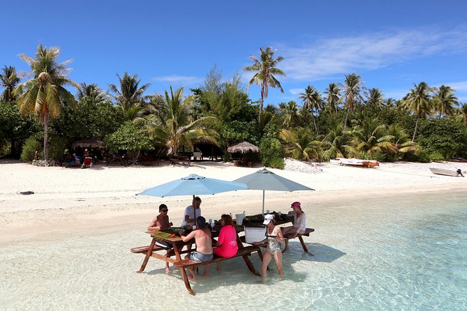 LUXURY PRIVATE Catamaran : Full-Day Sail & Polynesian Motu Lunch - Why this private Bora Bora sailing day costs so much