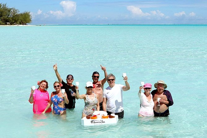 LUXURY PRIVATE Catamaran : Full-Day Sail & Polynesian Motu Lunch - Lunch on a private Polynesian islet