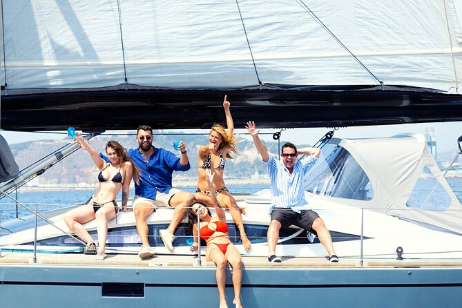 Luxury Private Yacht Sailing Tours in Barcelona - Choosing the right duration
