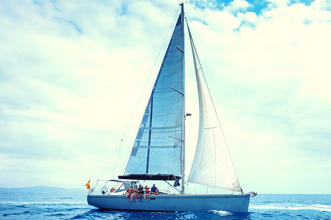 Luxury Private Yacht Sailing Tours in Barcelona - A private boat means your time is your own