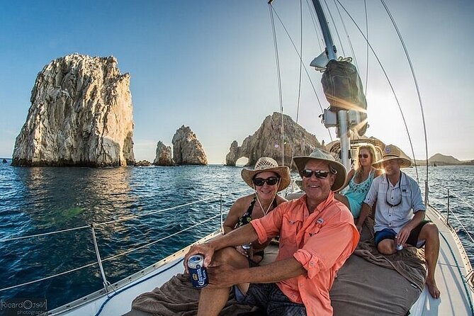 Luxury Sailboat Tour at Sunset in Los Cabos + Snacks + Premium Drinks - Why this sunset sail works so well in Cabo