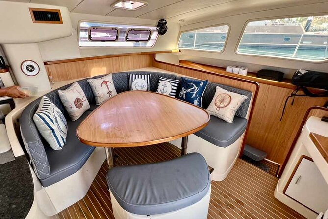Luxury Sailing catamaran charter in Cabo San Lucas all inclusive - Lunch, cocktails, and the all-inclusive value