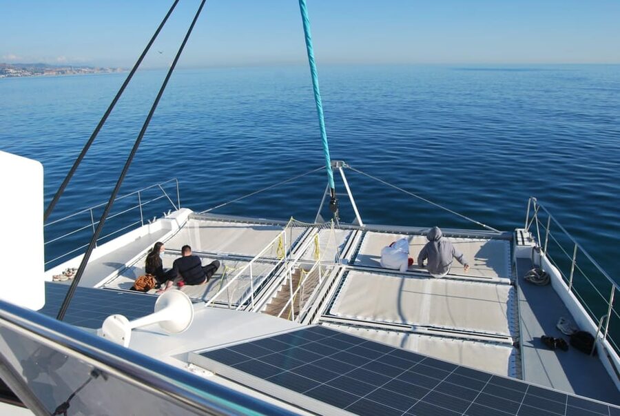 Malaga: Sailing Catamaran Sunset Cruise with Live DJ & Drink - How the 90-minute route unfolds