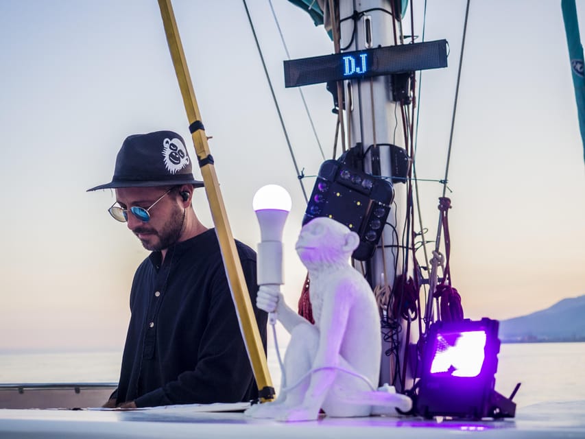 Malaga: Sailing Catamaran Sunset Cruise with Live DJ & Drink - Should you book the Málaga sunset catamaran?