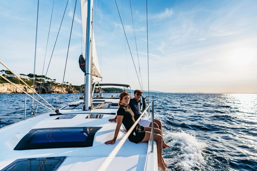 Mallorca: Midday or Sunset Sailing with Snacks and Open Bar - Who will enjoy this Palma sailing trip?
