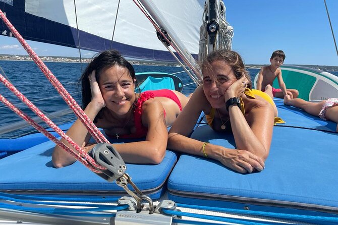 Mallorca sailing, snorkelling, as a Local with drinks and food - Setting off from Cala Estancia