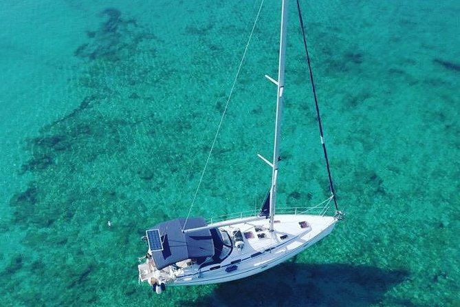 Mallorca sailing, snorkelling, as a Local with drinks and food - Pizza, snacks, and drinks on board