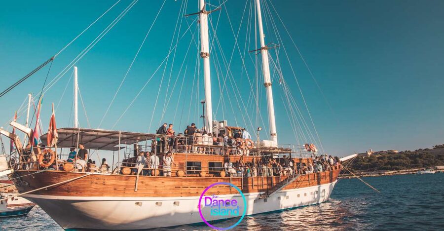 Malta: Sailboat Party with an Open Bar, Snack, and Swimming - What the Dance Island boat party is really like