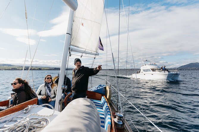 Maori Rock Carvings Eco Sailing Taupo - Timing, weather, and what to pack