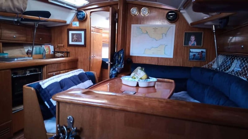 Marbella: 2 hour shared Sailing Experience - The View Toward Marbella, Puerto Banús, and La Concha