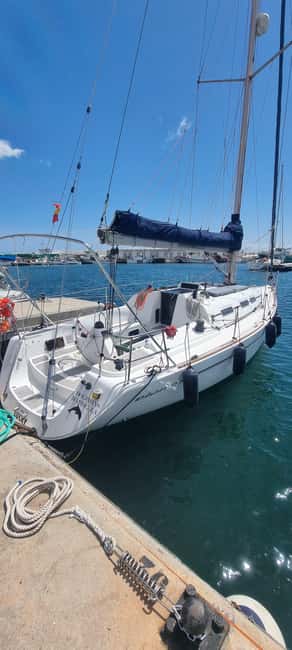 Marbella: Private sailing tour with drink and snack ,2 hours - Swimming, paddleboarding, snorkeling, and fishing