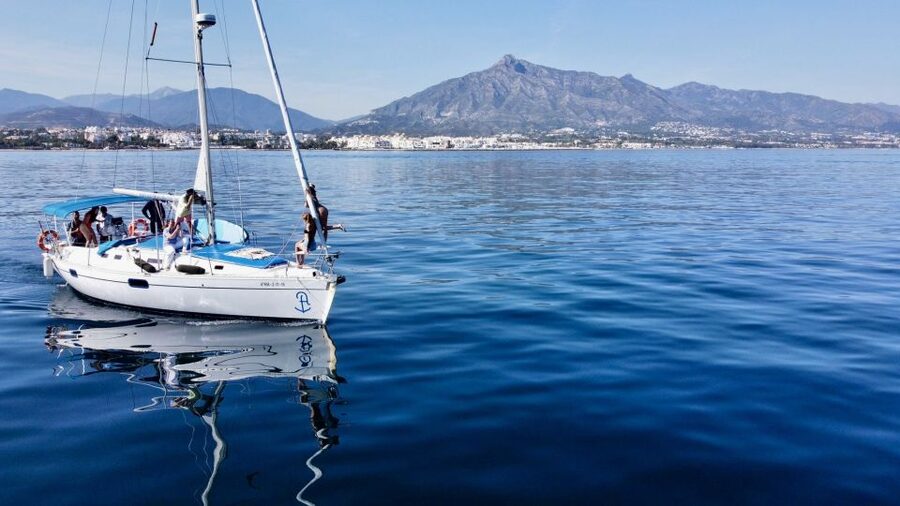 Marbella: Puerto Banús Private Sailing Cruise with Drinks - Captains who shape the experience