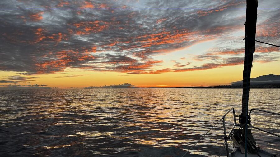 Marbella: Sunset Sailing Trip with Drinks and Snacks - What to wear and what to expect at sea