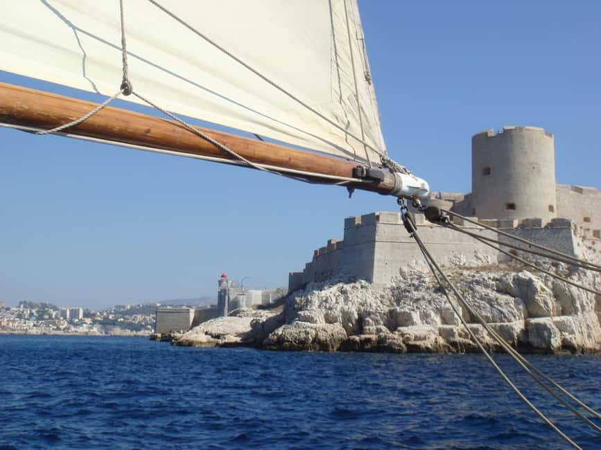 Marseille: Château d'If and Frioul Calanques Sailing Cruise - The Frioul archipelago and its coastal coves