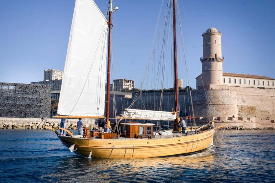 Marseille: Half-day sailing + snorkeling in the Calanques - Is $94 a fair price?
