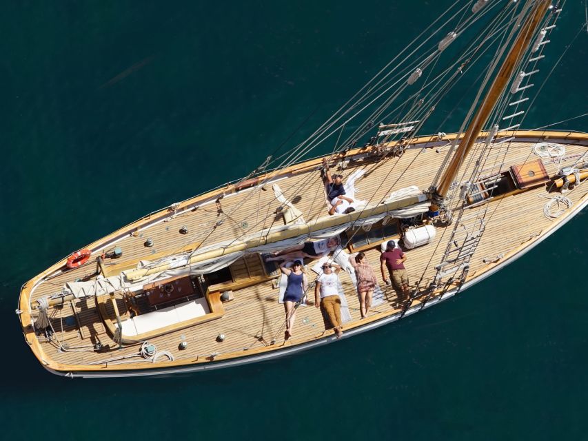 Marseille: Sailboat Cruise with Lunch, Swim & Organic Wine - A seven-hour day aboard Eleanor Mary
