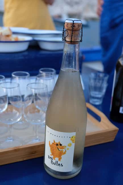 Marseille: Sunset Sailing, Buffet, and Wine - Vallon des Auffes and Pointe de Malmousque