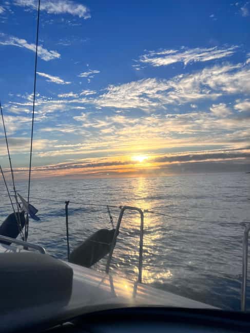 Maspalomas Sunset Sailing Experience - Key points at a glance