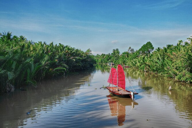 Mekong Zigzag Full Day tour: Scooter, Sailboat, Food (HCM-BenTre) - Ben Tre markets, street food, and backstreets
