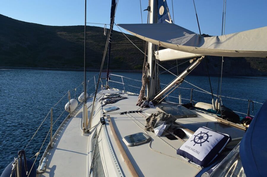 Milos: Kleftiko Semi Private Sailing Cruise with Lunch - The first swim at Kalogries