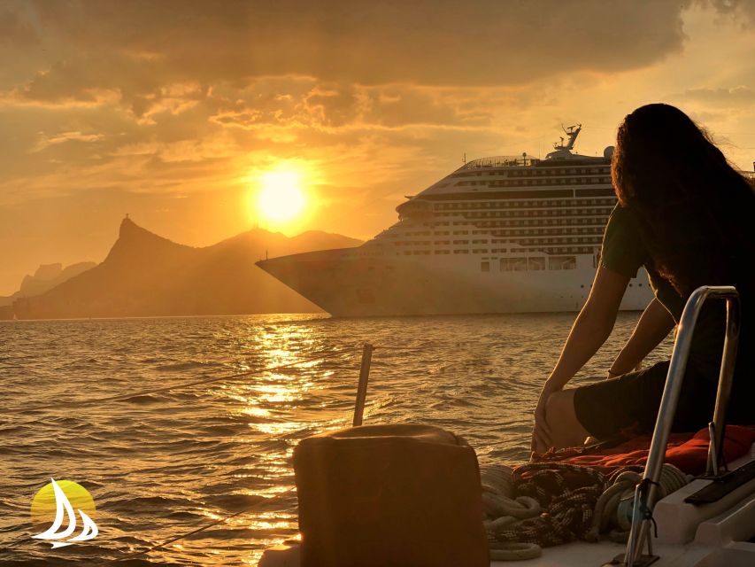 Morning Sailing Tour in Rio - Boa Viagem Island and the Niterói view
