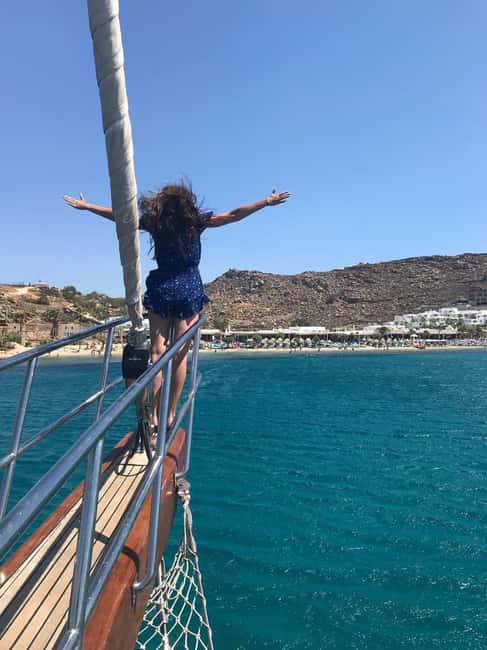 Mykonos: Sunset Sail Cruise to Rhenia, Beach Hopping, Dinner - Key points at a glance