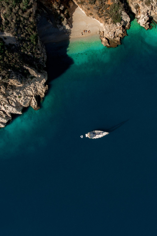 Nafplio Sun Sail Cruises | Semi-Private Half Day | Full Meal - A full Greek meal, not just boat snacks