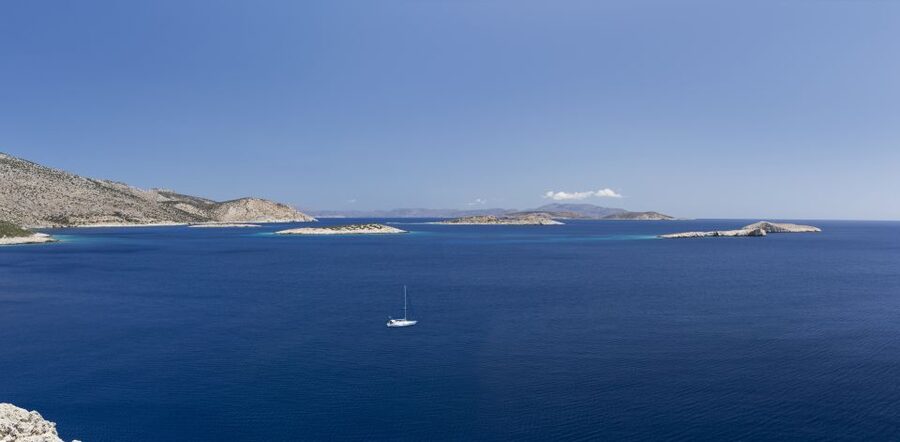 Naxos: Full-Day Small Cyclades Sailing Cruise - Why the small group changes the day