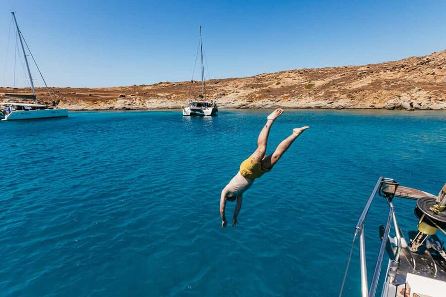 Naxos: Sailing Cruise with Lunch & Drinks - What to pack for a comfortable day