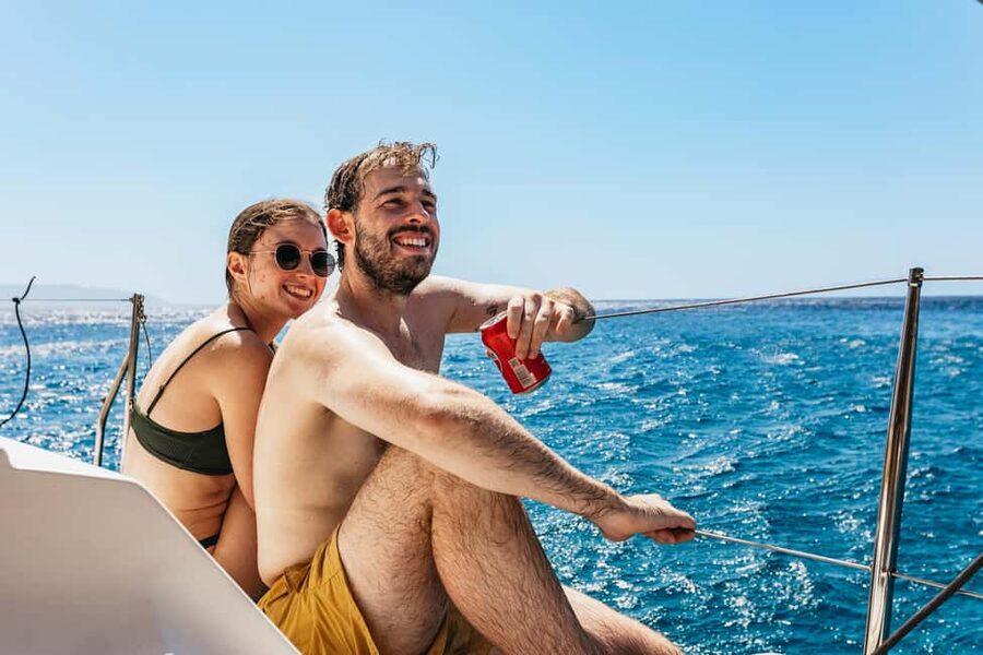 Naxos: Sailing Cruise with Lunch & Drinks - Space, shade, and the feel of the group