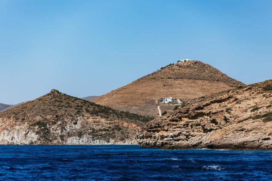 Naxos: Sailing Cruise with Lunch & Drinks - How the crew handles changing weather