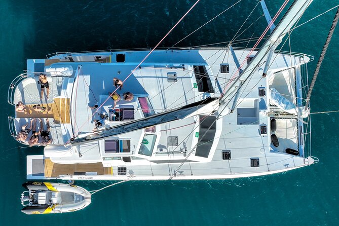 NEW SUNSET TOUR-Airlie Beach Sunset Sail in Style- BYO drinks - Music, comfort, and the crew