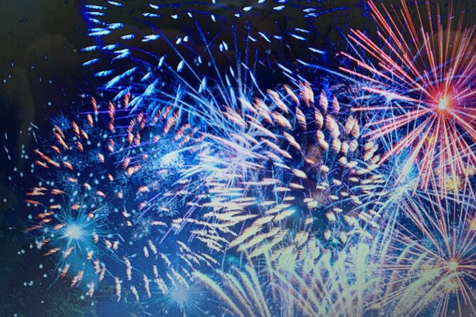 New Year's Eve on a Sailboat with Fireworks display in Lisbon - Why Lisbon’s river is a fine place for New Year’s Eve