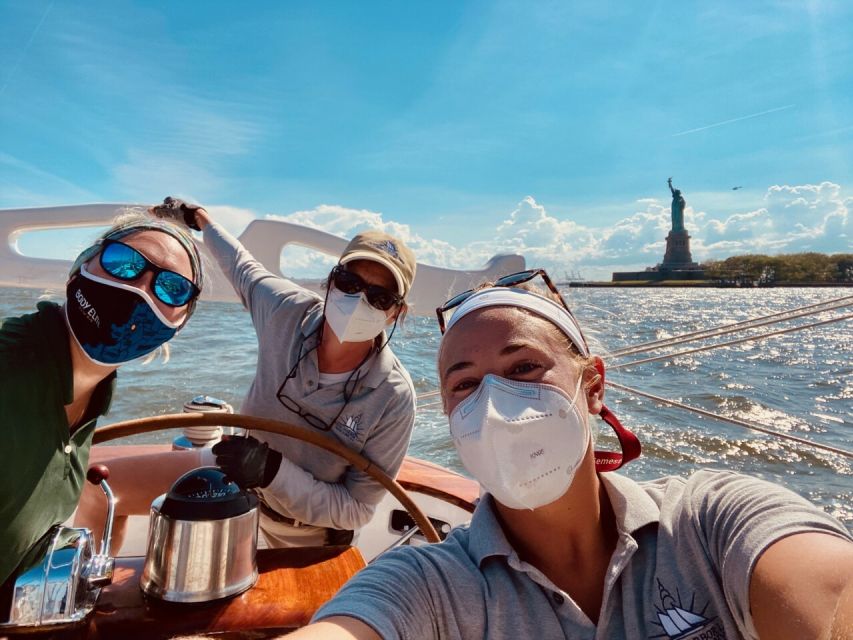 New York City: Sunset Sail Aboard a Schooner - Sailing South Along the Hudson River