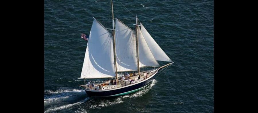 Newport: Morning Mimosa Sail aboard Schooner Aquidneck - Sailing into Narragansett Bay