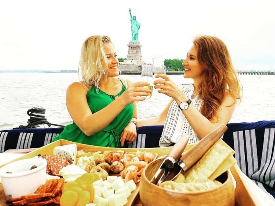 NYC: Private Champagne Sail to the Statue of Liberty - Tribeca, Battery Park City, and Lower Manhattan