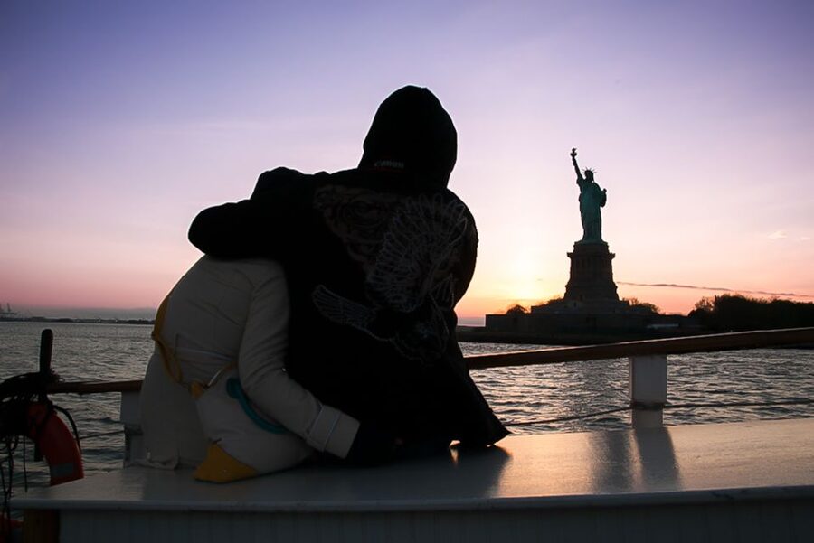 NYC: Statue of Liberty Day Sail with Onboard Bar - Pier 17: allow time to find the boat