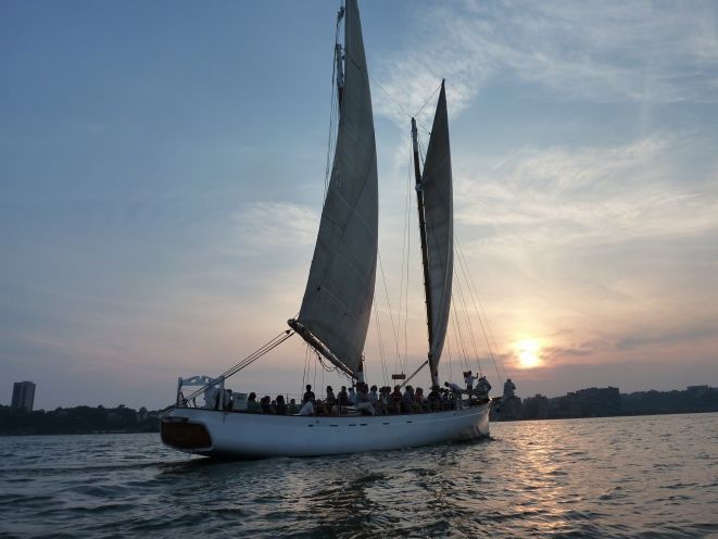 NYC: Sunset Sail Aboard Schooner Adirondack - Key points to know before you book