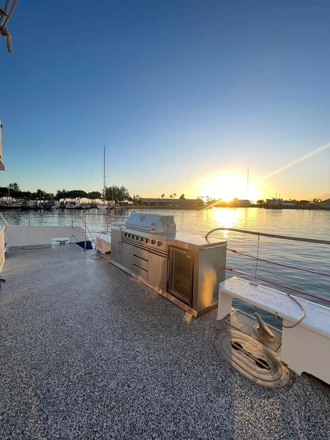 Oahu: Sunset Sail Cruise in Waikiki - Practical booking advice for Kewalo Harbor