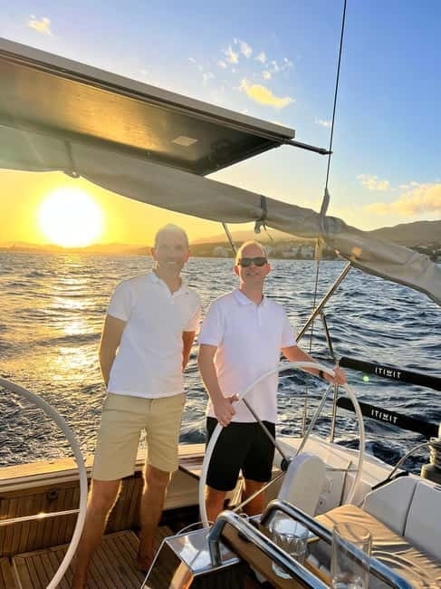 Palma de Mallorca: Sailing Tour with Drinks and Tapas - Returning under sail to Palma